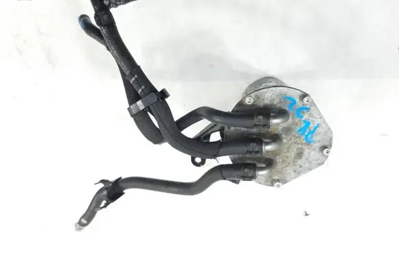 Skoda Octavia Mk3 (5E) Fuel filter housing 5Q0127400F