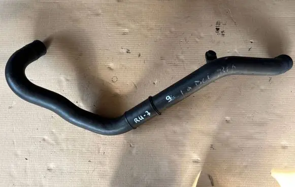Intercooler hose/pipe