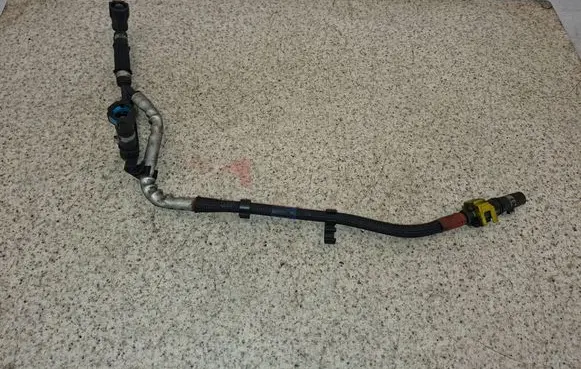 Land Rover Evoque I Air intake hose/pipe