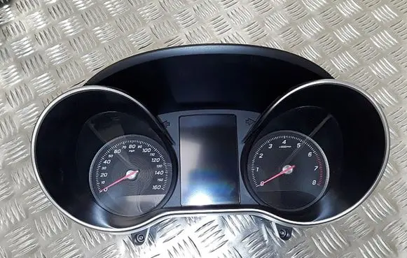 Mercedes-Benz C W205 Speedometer (instrument cluster) A2059001318