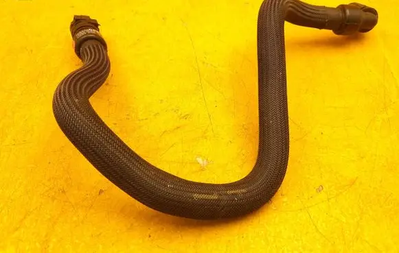 Peugeot 308 Engine coolant pipe/hose 9840006880