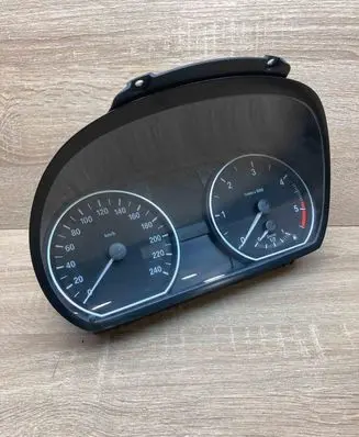 BMW 1 E81 E87 Speedometer (instrument cluster) 102495276 9141475