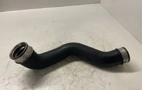 Mercedes-Benz E W211 Intercooler hose/pipe A2115282482
