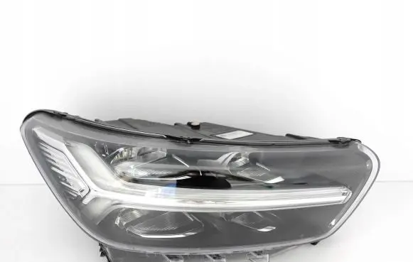 Volvo XC40 Headlight/headlamp 31655982