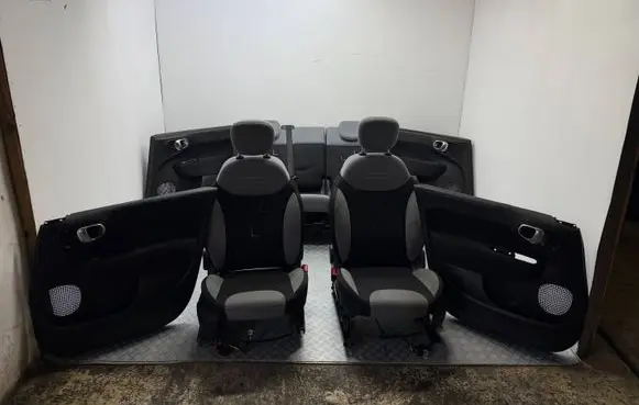 Fiat 500L Seat and door cards trim set 
