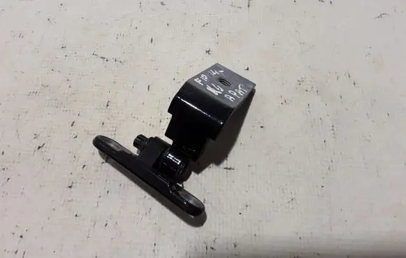Rear door lower hinge