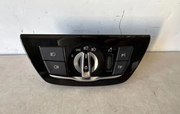 BMW 5 G30 G31 Light switch 9493734