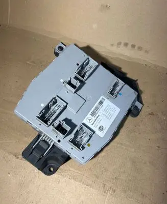 Mercedes-Benz C W205 SAM control unit A2059006921 A2059013904 5DK01077275