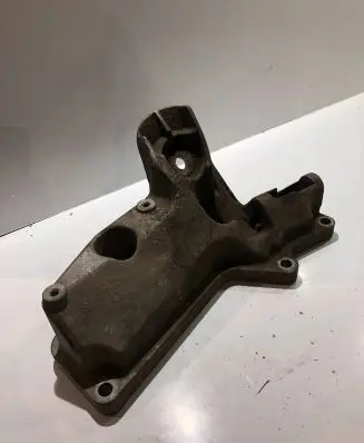BMW 5 E60 E61 Engine mounting bracket 6763217 59280110
