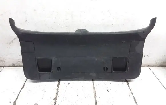 Volkswagen PASSAT B6 Tailgate/boot lid cover trim 3C9867605D 3C9867605E