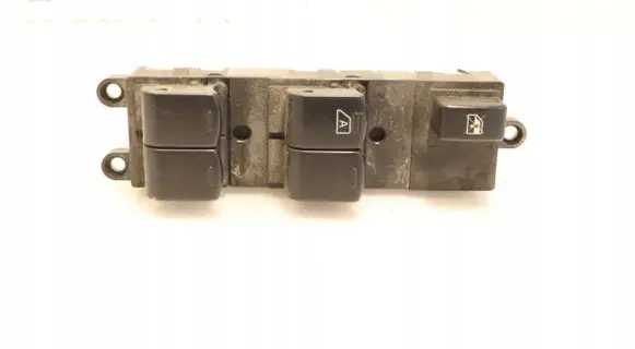 Nissan Note (E11) Electric window control switch 25401BH12C