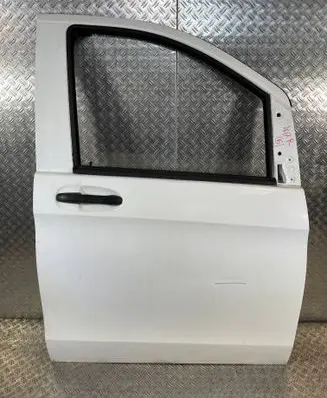 Mercedes-Benz Vito Viano W447 Front door 