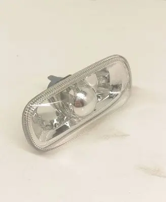 Audi A4 S4 B7 8E 8H Front fender indicator light 8E0949127
