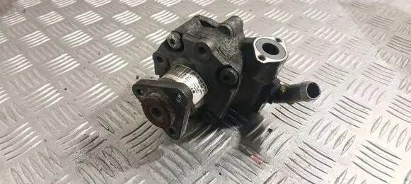 Audi A4 S4 B8 8K Power steering pump 8K0145156G