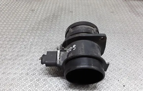 Audi A6 S6 C6 4F Mass air flow meter 06D906461