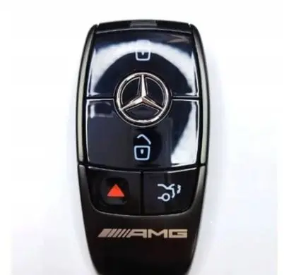 Mercedes-Benz C AMG W204 Ignition key/card A1779059004 5110010201 19570968