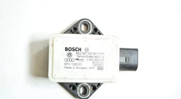 Audi A4 S4 B7 8E 8H ESP acceleration yaw rate sensor 8E0907637B