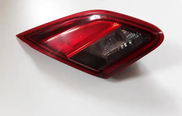 Opel Corsa E Tailgate rear/tail lights 39012625