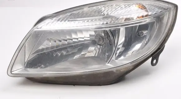 Skoda Fabia Mk2 (5J) Headlight/headlamp 