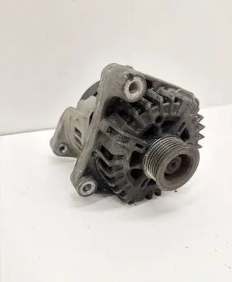 BMW 5 F10 F11 Generator/alternator 8570675 135215A 2616716A
