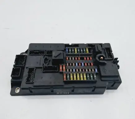 Mini One - Cooper Clubman R55 Fuse module 3453296