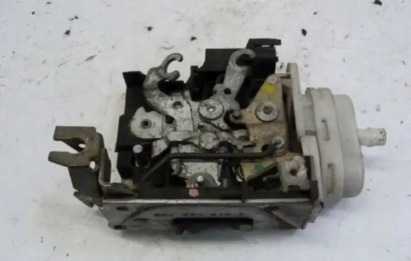 Audi A4 S4 B5 8D Front door lock 8D1837016F