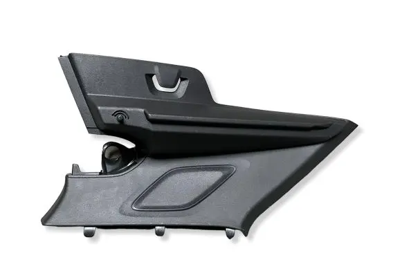 Volvo XC40 (C) pillar trim 32244154