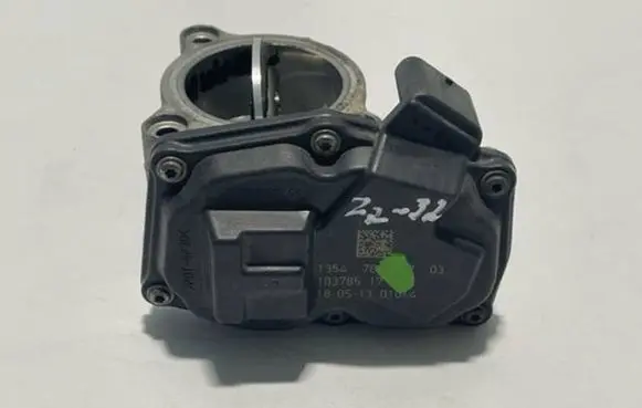 BMW X5 F15 Throttle valve 10378517