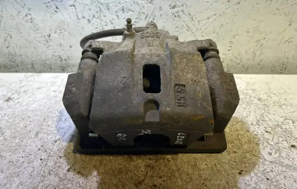 Lexus RX 330 - 350 - 400H Front brake caliper