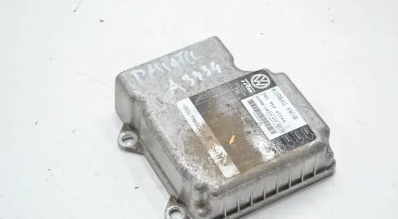 Volkswagen PASSAT CC Airbag control unit/module 5N0959655AA 24H17S2118 221098118