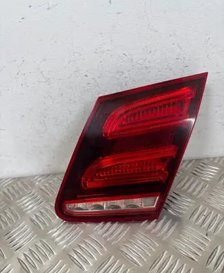 Mercedes-Benz E W212 Tailgate rear/tail lights