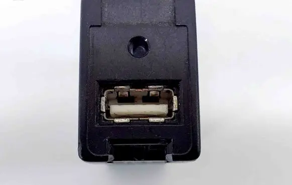Toyota Yaris AUX in-socket connector 861900D060