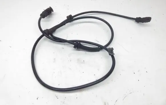 Nissan Note (E11) ABS brake wheel speed sensor F00C1G0001