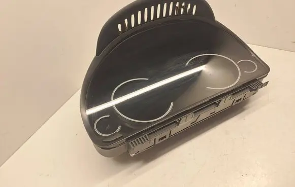 BMW 6 F12 F13 Speedometer (instrument cluster) 17388410 9363263 0263695088
