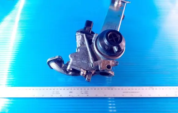 Audi A6 S6 C7 4G EGR valve cooler 059131511AJ FTH2508151 237150269