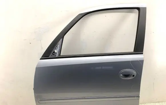 Opel Meriva A Front door