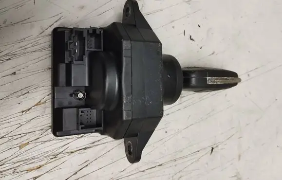 Audi A6 S6 C6 4F Ignition lock 33301301 4F0909131 4F0910131
