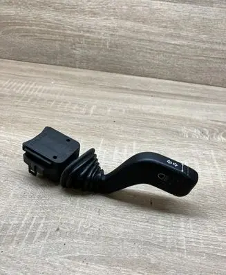 Opel Zafira A Indicator stalk 90550990