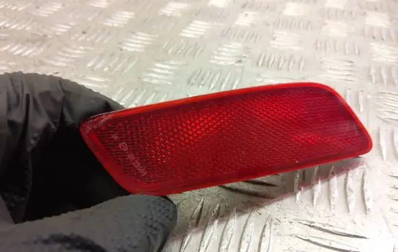 Opel Mokka X Rear tail light reflector 9835790680