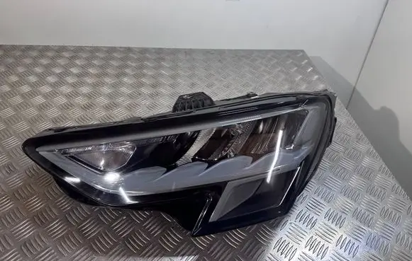 Audi A3 8Y Headlight/headlamp 8Y0941011A 90193977