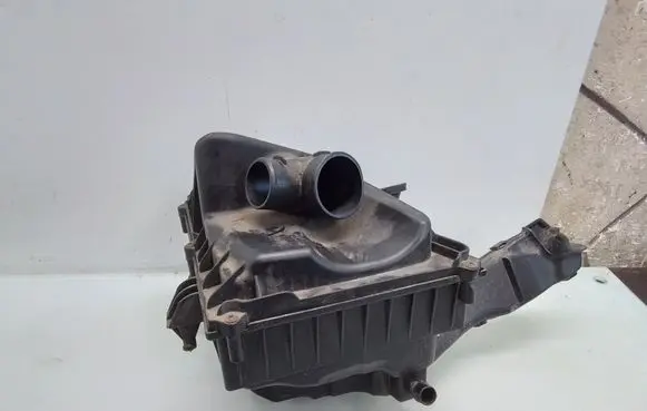 Ford Mondeo MK IV Air filter 
