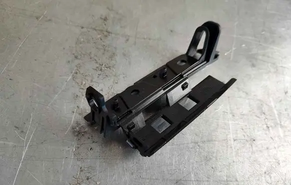 Audi A4 S4 B9 8W Rear bumper mounting bracket 8W5807889