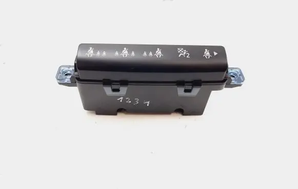 Seat belt warning relay