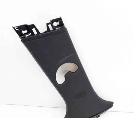 (B) pillar trim (bottom)