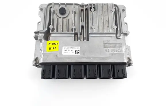 BMW 5 G30 G31 Engine control unit/module 5A57783 0261S1066M 034260116
