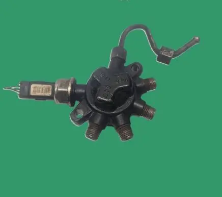 Renault Megane III Fuel distributor H8200334367 8200584034