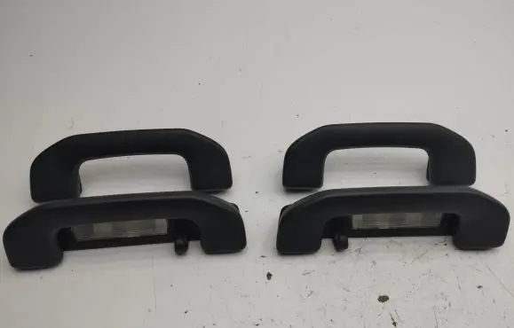 Mercedes-Benz B W246 W242 A set of handles for the ceiling 