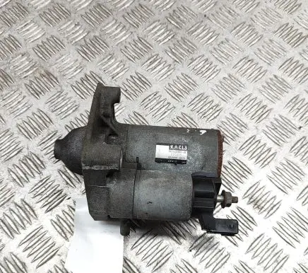 Peugeot 208 Starter motor 9671530880 4280008331