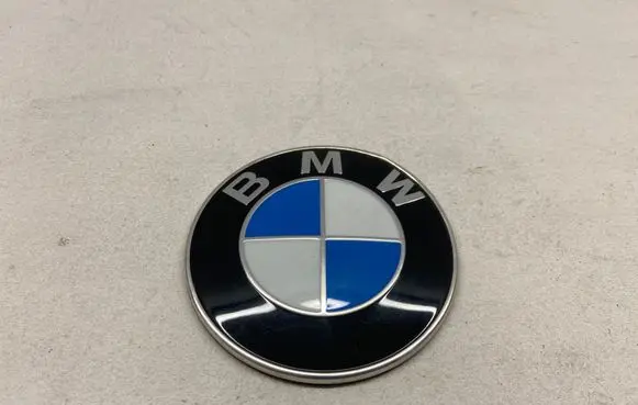 BMW X2 F39 Manufacturer badge logo/emblem 7463692