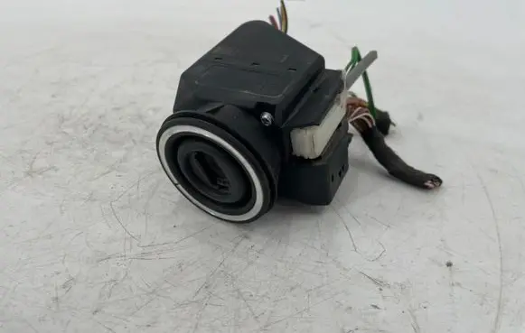 Mercedes-Benz E W210 Ignition lock 2105450008